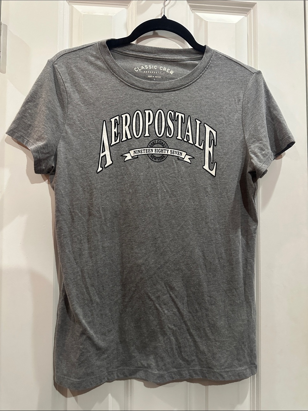 NWOT Aeropostale Heather Gray Logo T-Shirt size L